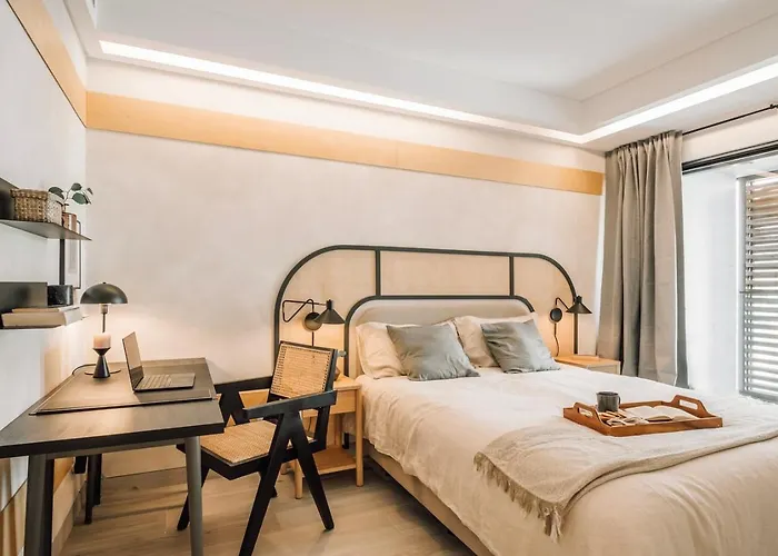Figaro - 1 Bedroom And Balcony In Santo Antonio Apartament *