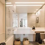Figaro - 1 Bedroom And Balcony In Santo Antonio * Lisboa